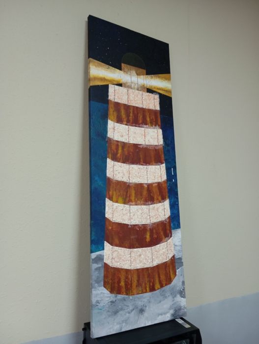 Декор, настенная картина, предметы интерьера.