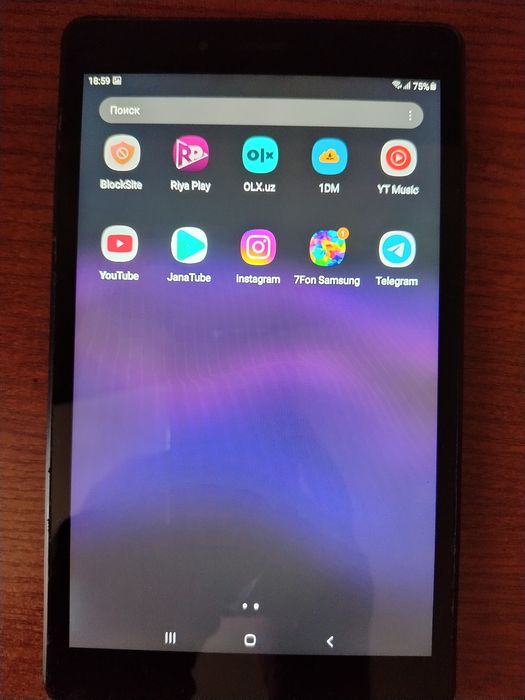 Продам планшет Samsung tab 8,32gb,недорого