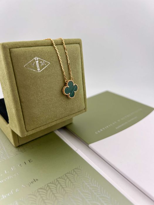Колье малахит Van Cleef