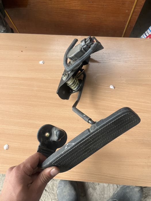 3 узет селектор 6ст педаль узет