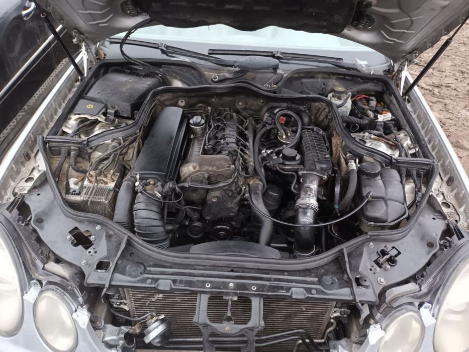 Dezmembrari  Mercedes-Benz E-CLASS (W211)  2002  > 2009 E 220 CDI (21