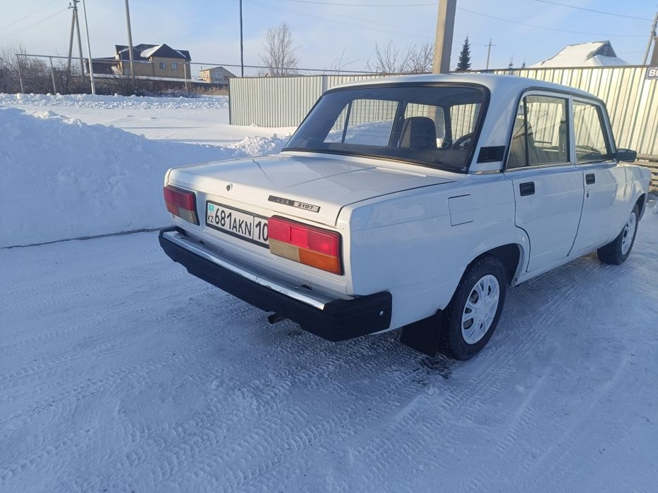 Продам ваз 21074