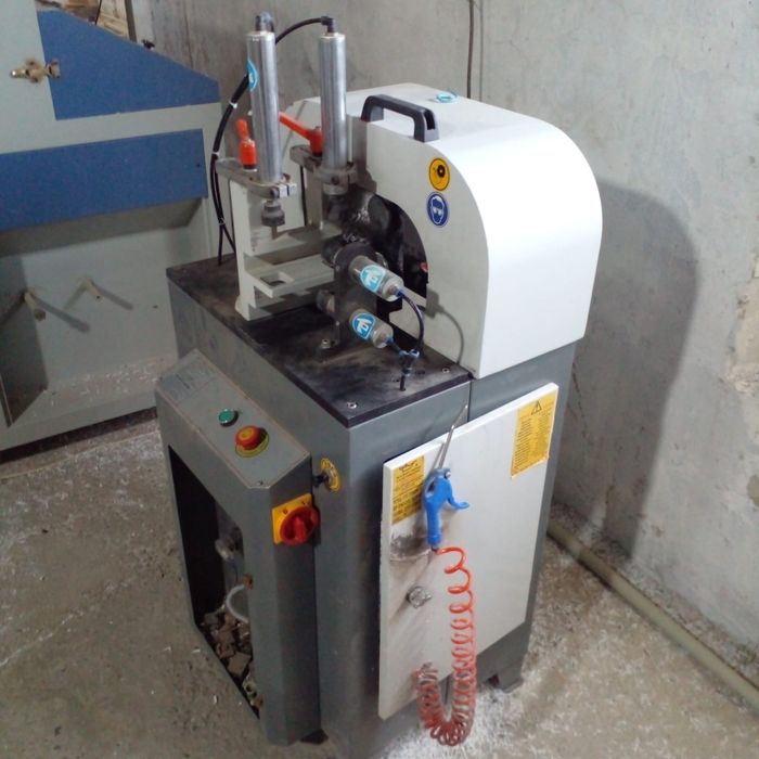 Станки для производства ПВХ окон