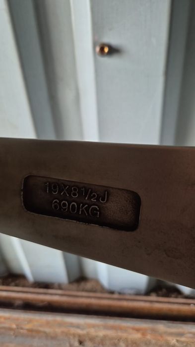 Продам диск на 19