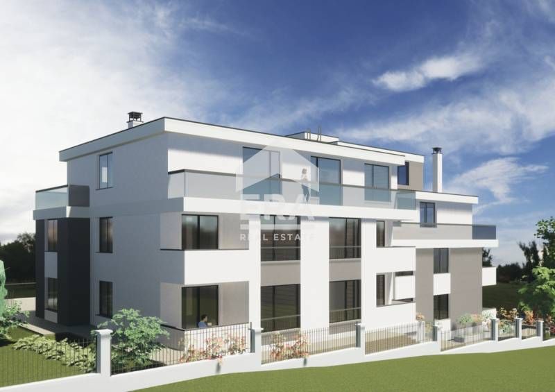 Продава се Тристаен апартамент в Варна, м-т Траката - 100 кв.м за 1250 €/кв.м - Снимка #2