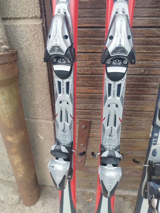 2 чифта ски и  ски обувки всичко за 100лв