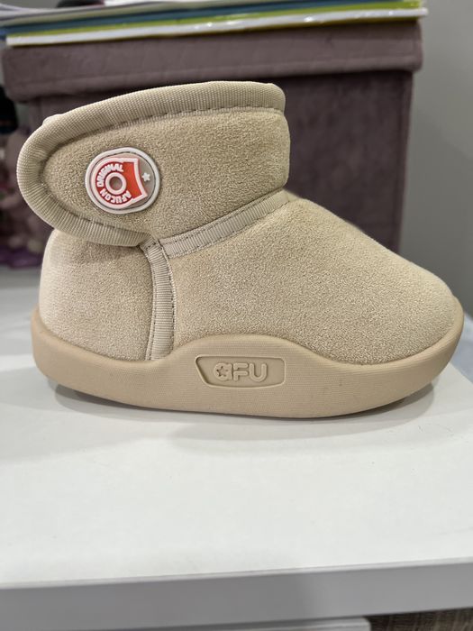 Топли детски боти