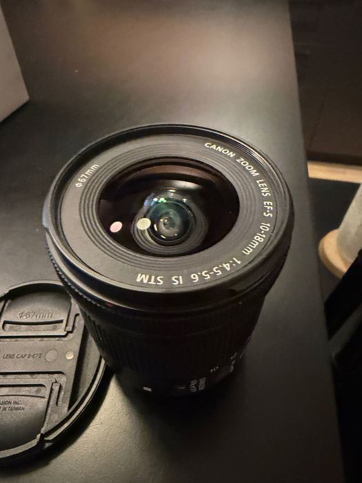 Canon EOS 700D + Kit complet foto/video