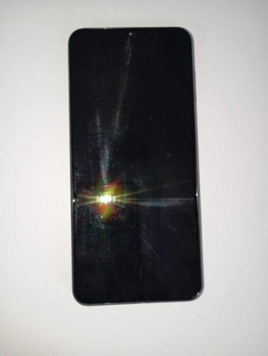 Samsung a13 рабочий но экран не загорается.