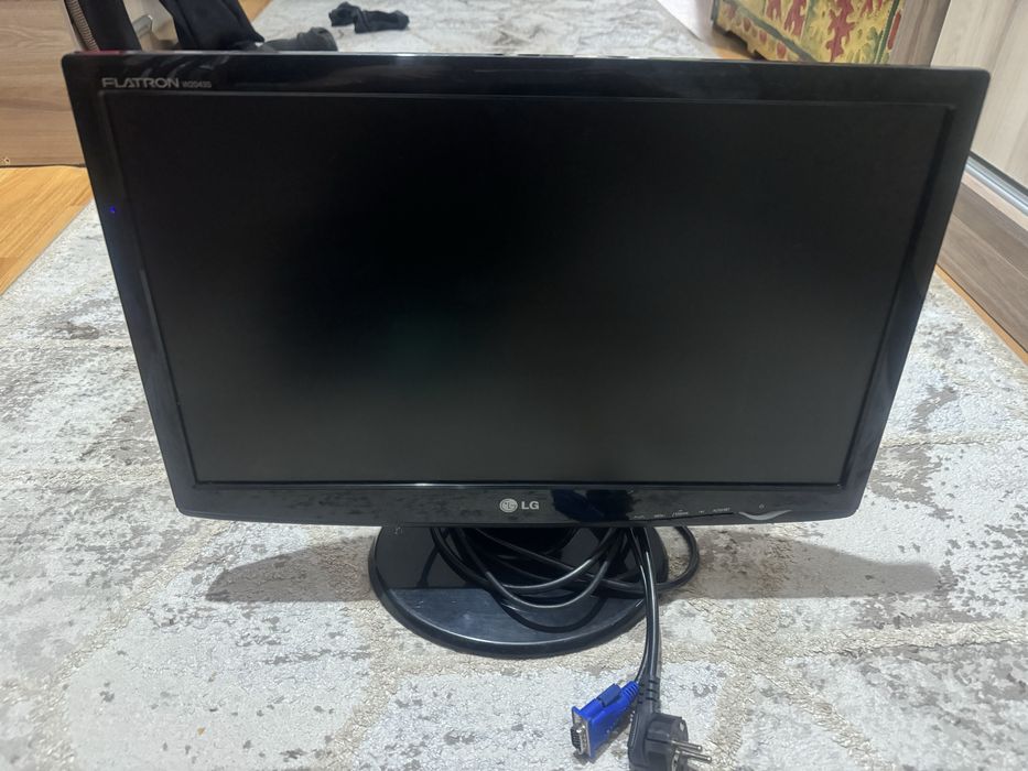 Монитор продам 17.19.20