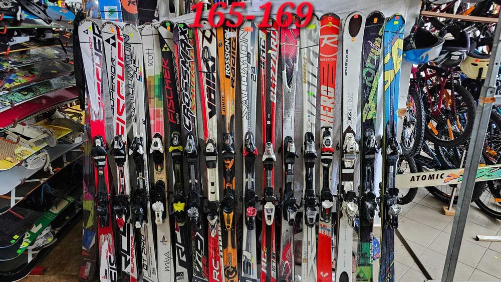 Ski-uri la Reducere de pret Orice Skii 200 lei!!!