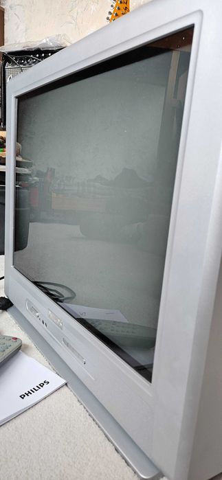 Телевизор Philips 21 инча