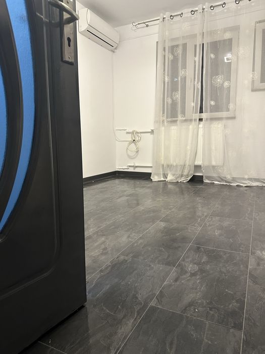 De vanzare garsoniera Podu Ros
