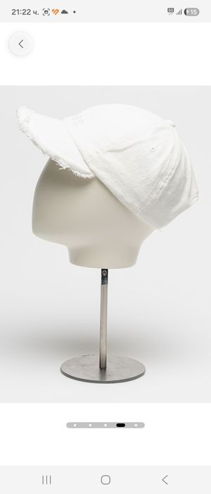 Guess оригинална, нова шапка