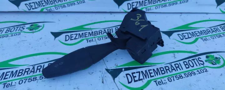 Maneta semnalizare Ford Focus 2001 1.6 MT (101 hp)