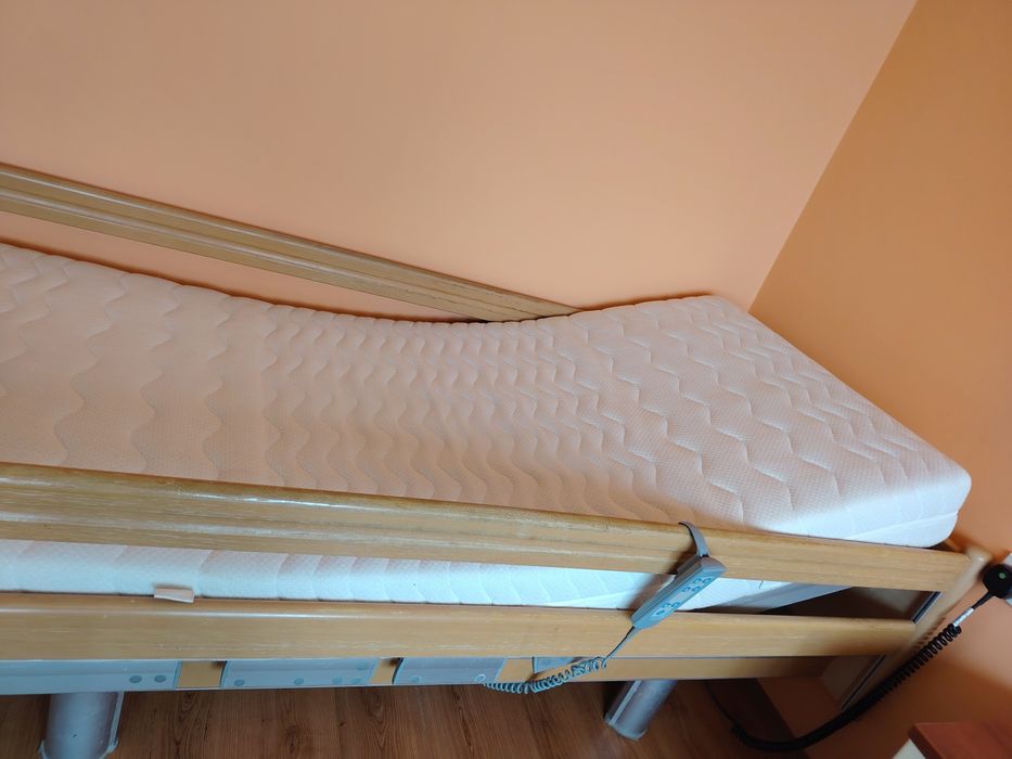 Медецинско легло