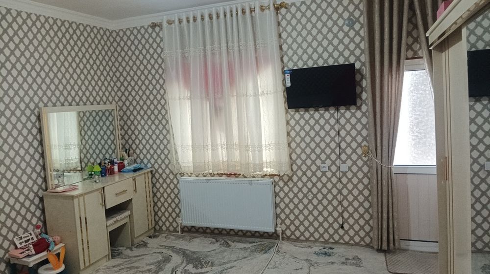 Toytepa Nurafshon  da xovli sotiladi