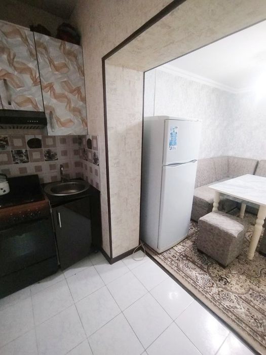 А р е н д а     к в а р т и р ы    1   2   к о м н а т ы     4    э т