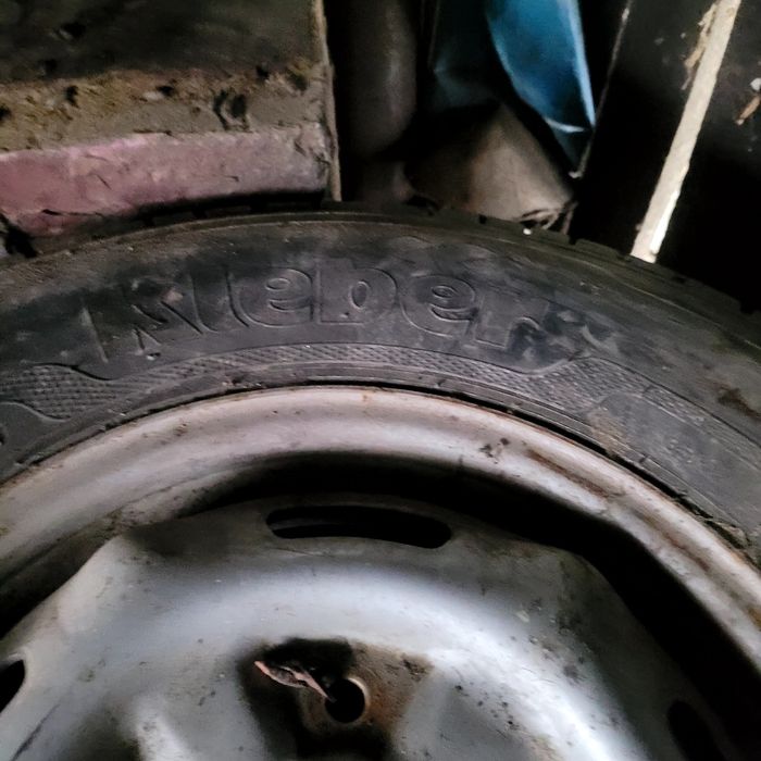 Cauciucuri 215/75/16C