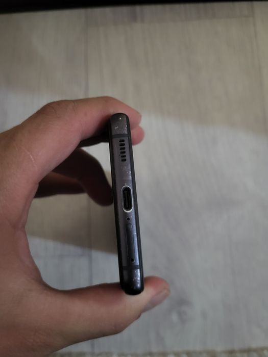 Телефон Самсунг с21фе срочна срочно