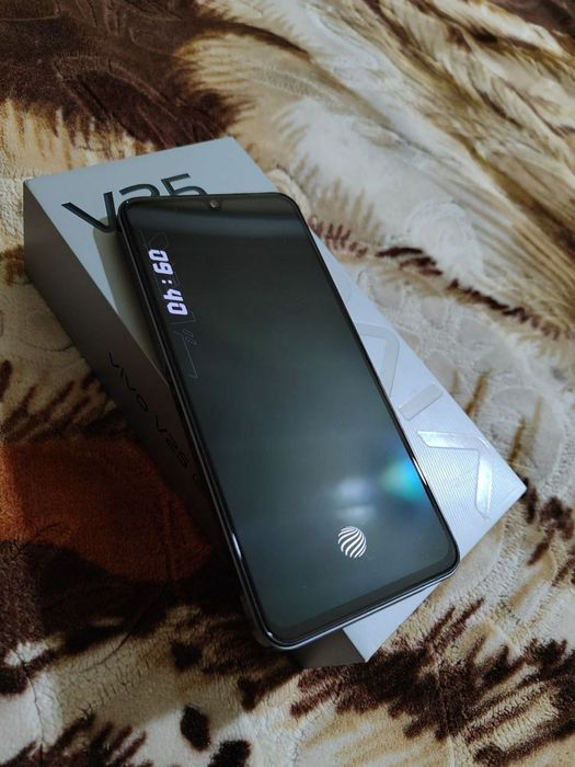 Vivo v25 8+8=16 256gb