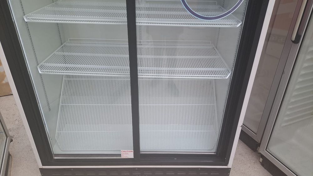 Vitrina frigorifica dubla ,frigider