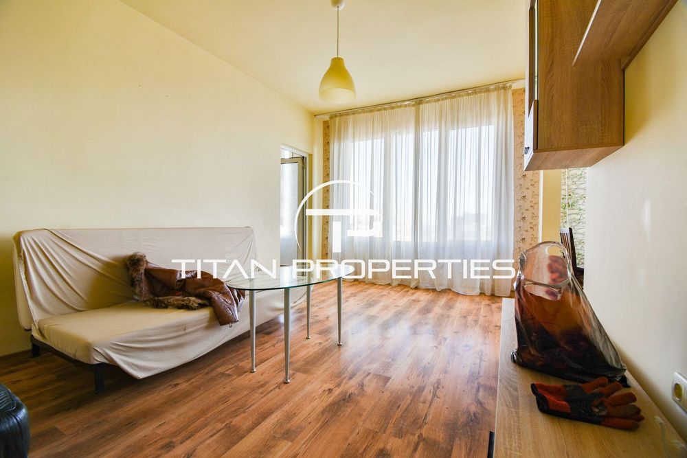 Двустаен,за продажба ,ж.к. Дружба 1