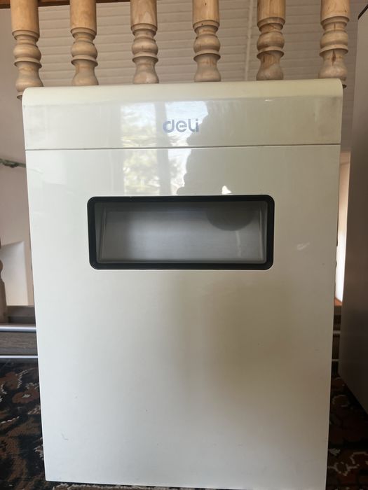Shredder Deli 9921