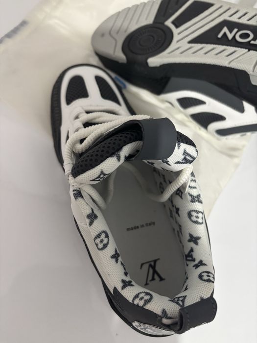 Vand LV Skates noi