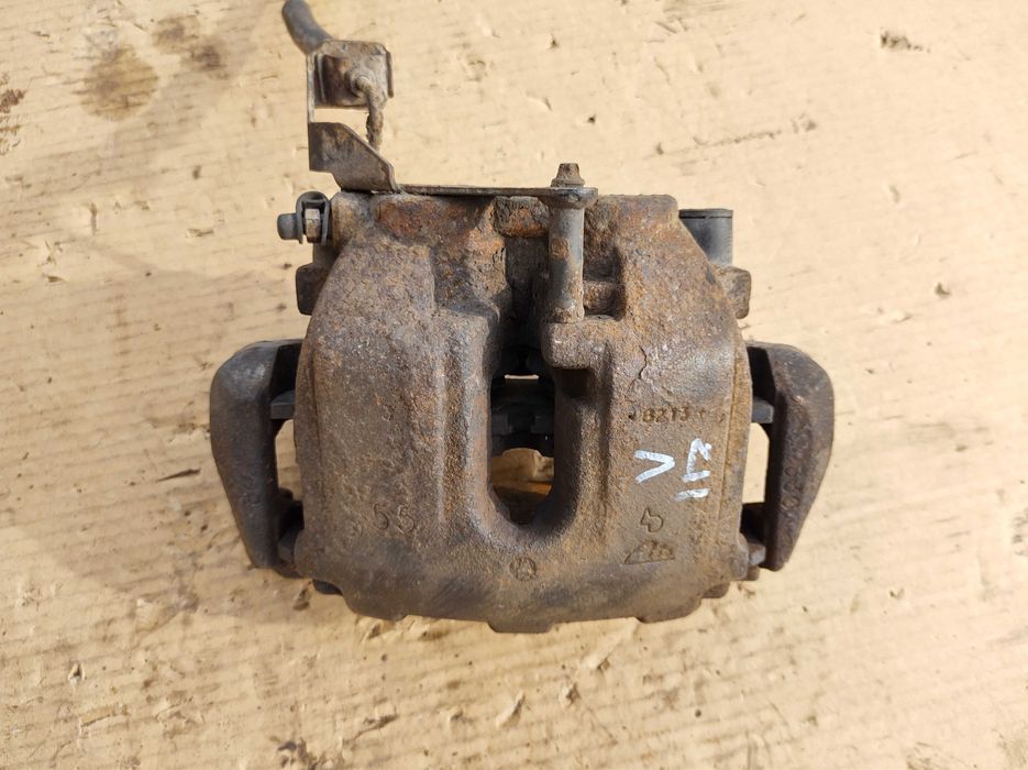 Ляв Преден Спирачен Апарат Mercedes E class W211 4Matic Tmodel 2008