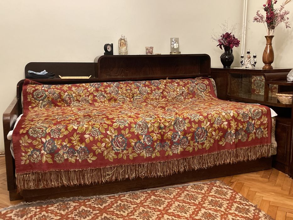 Vand mobilier camera de zi / biblioteca / dormitor