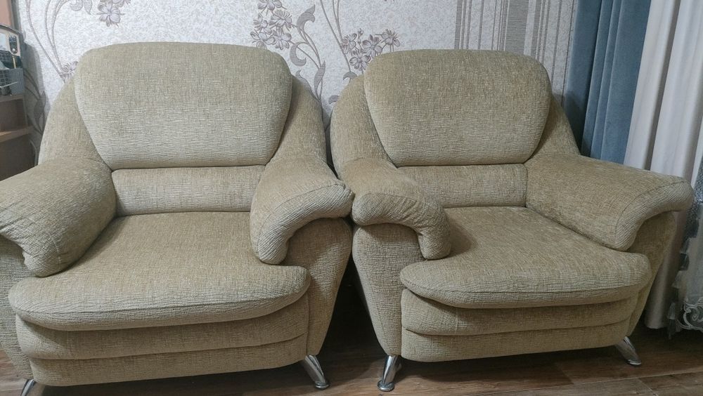 Мягкий уголок для гостиной