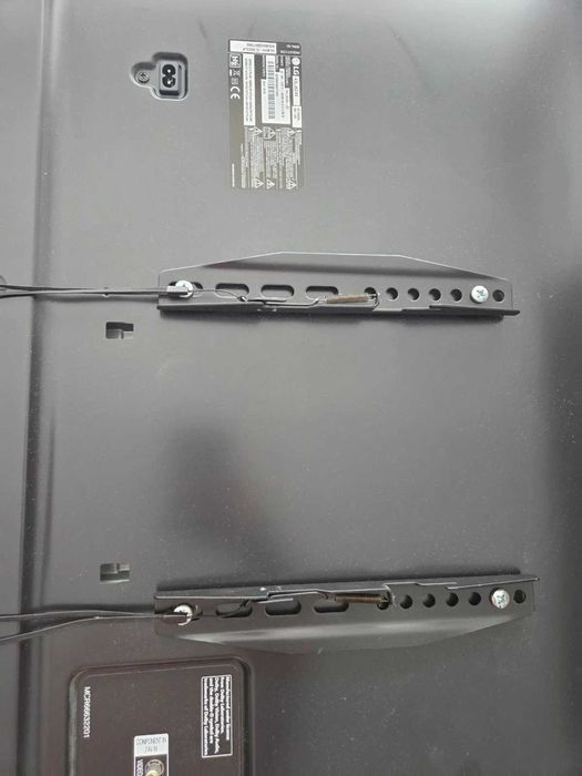 TV LED LG 43' Suport Perete Inclus