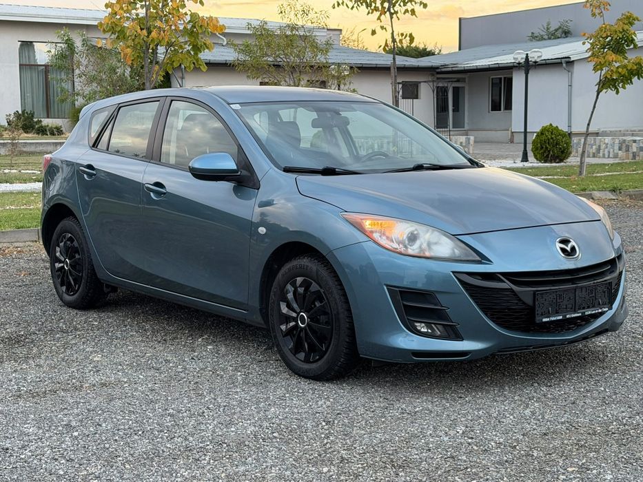 MAZDA 3 2010 — imagine 2