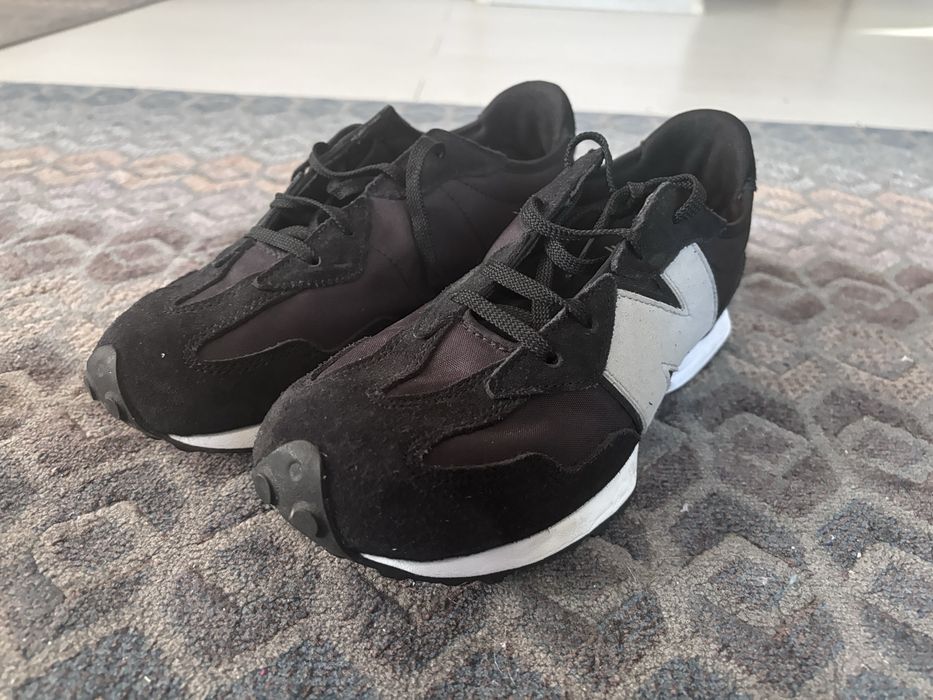 Vand adidasi New Balance,aproape noi!!