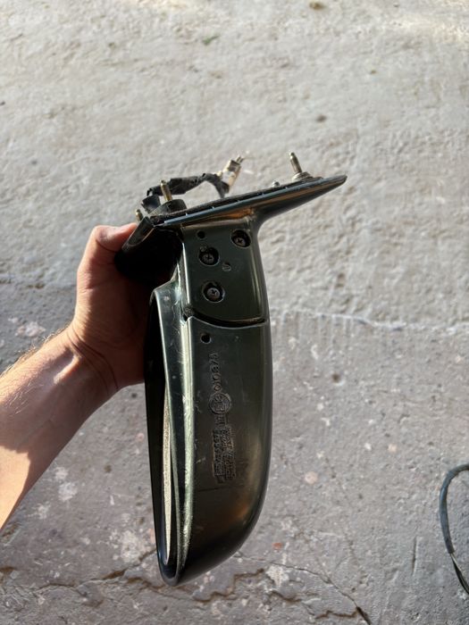 Зеркало камри 20