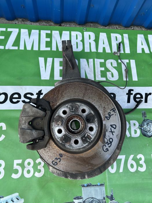 Fuzetă dreapta față BMW G30 2.0 d XDrive