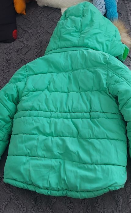 Продам зимнюю куртку