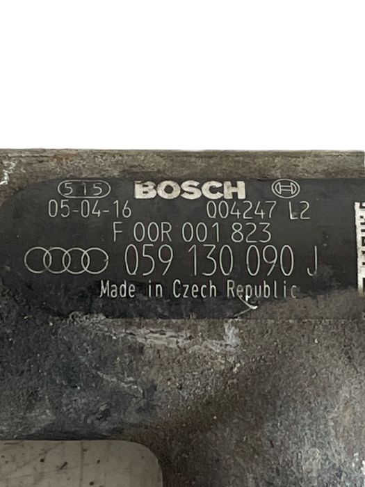 Rampa Injectoare Dreapta Volkswagen Phaeton 3D_ 2002 - 2016 3.0D 05913