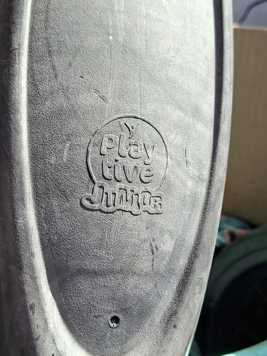 Детска кола с педали
