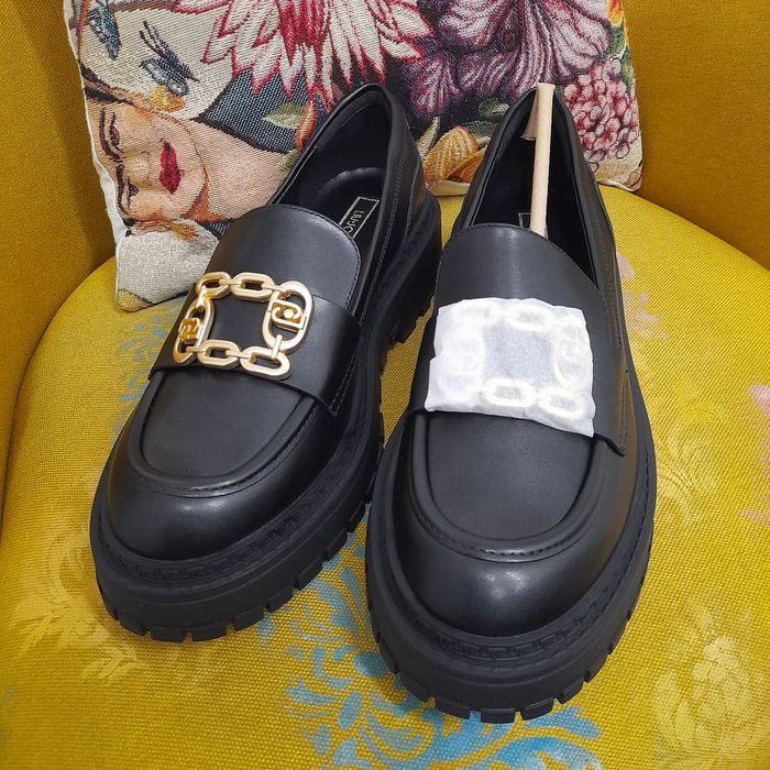 Мокасини Liu jo , от натурална телешка кожа, чисто нови  р.40, дамски