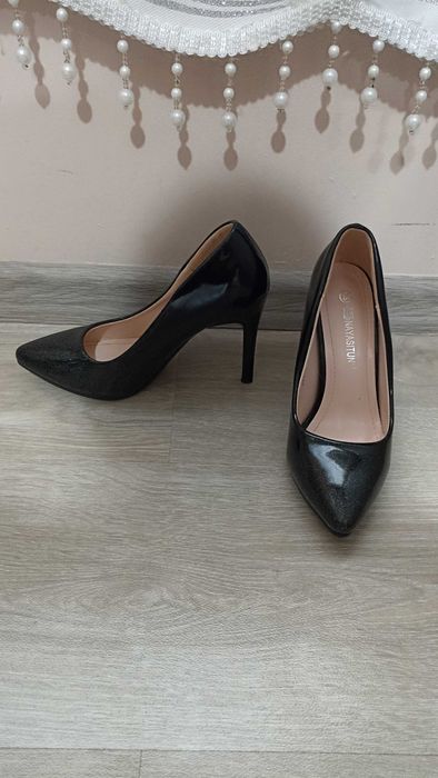 Обувки като нови