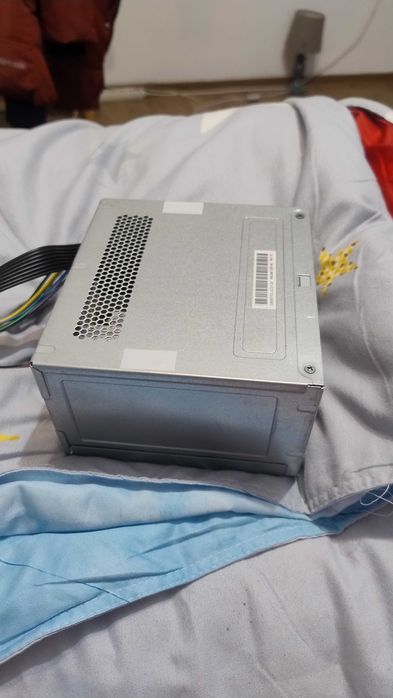 Sursă Fps 500w citește descrierea