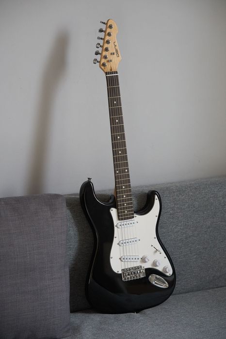 Продам страт DENN ST100 BK