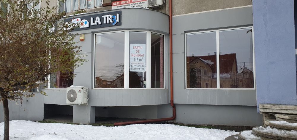 Spațiu comercial de închiriat  în  Sebeș