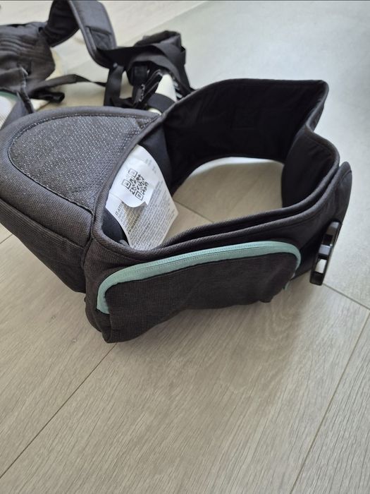 Marsupiu ergonomic multifunctional Chicco Hip Seat