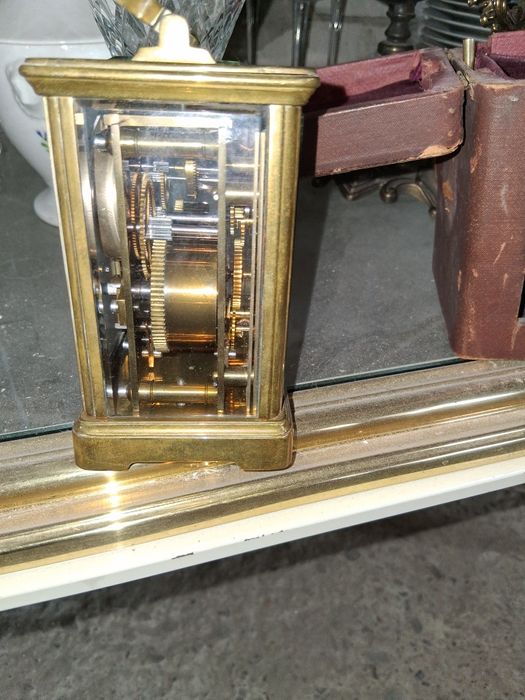 Vând oglinzi 3 bucăți +2 ceasuri