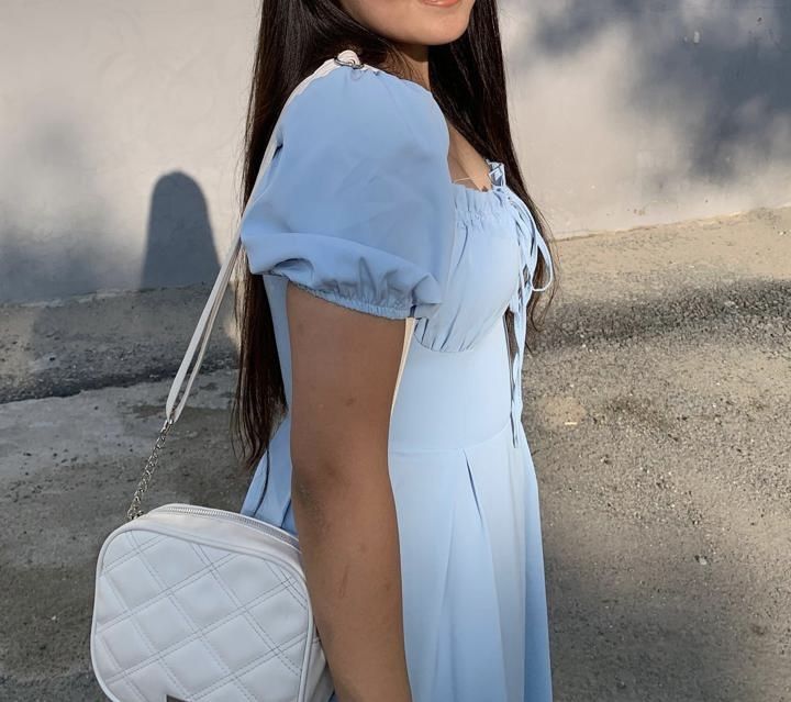 Көйлектер мен двойкалар сатылады