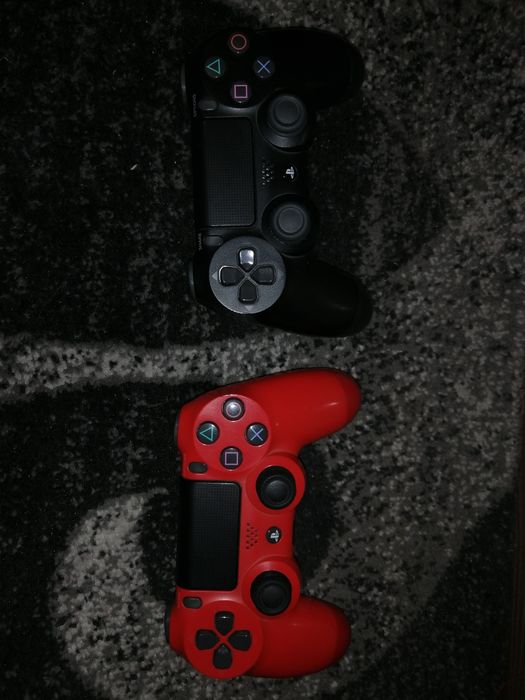 Пс 4 прошитая 2 джостика