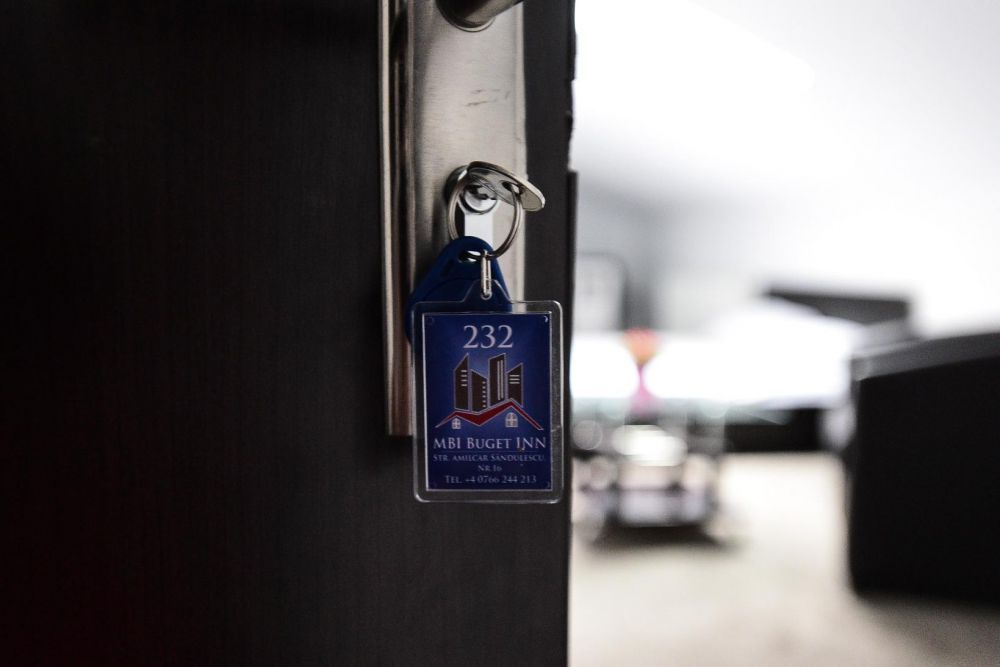 Camere regim hotelier 232